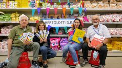 A scuola con quaderni e matite