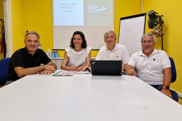 presentazione_bilancio_sociale_DA_SX_Pasini_Dondi_Conforti_DeVitis