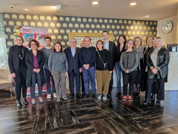 soggiorno sereno_gruppo