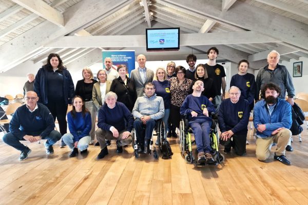 volontari-senza-barriere_foto-di-gruppo