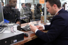 Accolti ma solo sulla carta